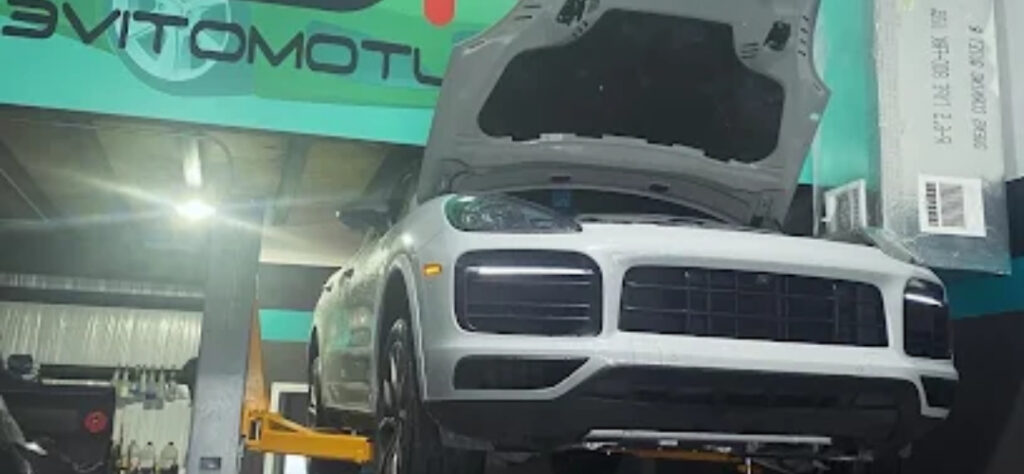 Car-AC-repair-in-Houston-TX